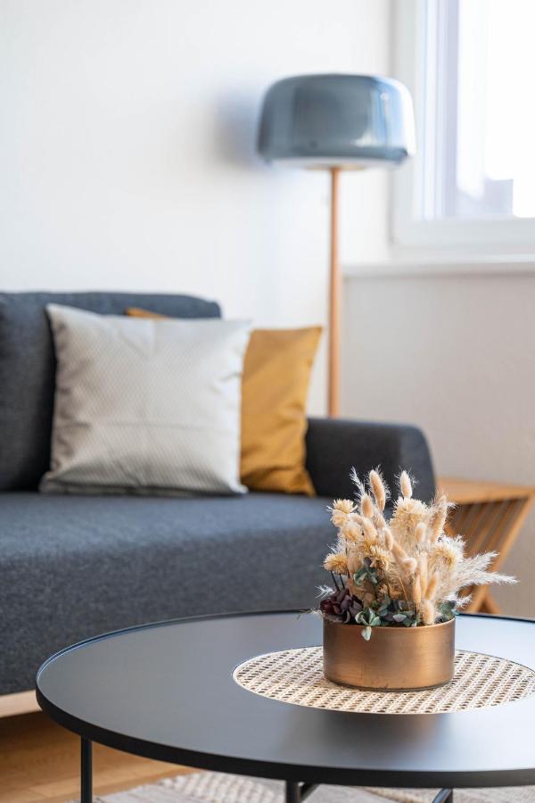 Modern 3Bdr Duplex With Skyroof In Trendy Zurich West Appartement Buitenkant foto