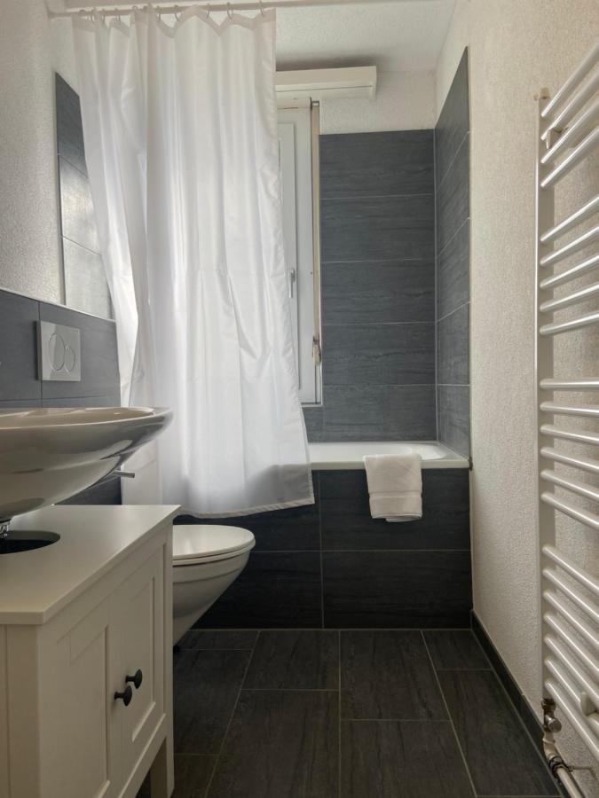 Modern 3Bdr Duplex With Skyroof In Trendy Zurich West Appartement Buitenkant foto